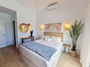 House with terrace, private pool & BBQ | Beach view - Image 5