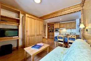 Warm Family Apartment - Image 5