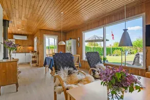 House with barbeque & terrace - Image 3