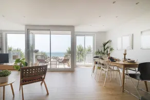 Holiday apartment with garden & terrace - Image 2