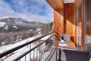 Room 'Ortlersuite Zi 4' with Mountain View, Shared Garden and Balcony - Image 2