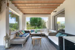 Familienorientiertes geräumiges Ferienhaus mit Garten, Grill und privatem Pool | Stadtblick | Haustierfreundlich - Image 5