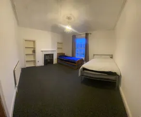 Private room with terrace | City view - Image 5