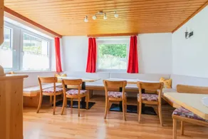 Holiday Home in Wenns Piller With 3 Terraces - Image 3
