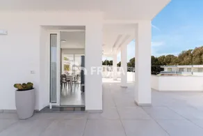 Maison avec terrasse | Vue panoramique - Image 2