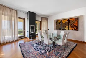Villa mit Grill, Sauna und Garten | Bergblick | Perfekt für die Arbeit von Zuhause - Image 3