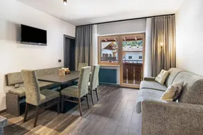 Apartment 'Martellerhof - Omis Pennhaus Small' with Sea View, Shared Terrace and Wi-Fi - Image 2