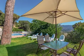 Spectacular views, just 4km to the beach! - Image 2