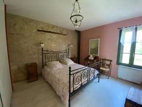 Pierre de Lomagne Room with Shared Pool - Image 2