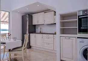 Holiday apartment with terrace | Sea view | Next to the beach - Image 3