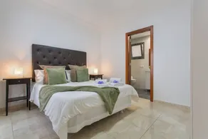 Agréable appartement | Vue ville | Adapté au travail à distance - Image 5