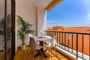 Pleasant holiday apartment with pool | City view | Next to the beach | Suitable for remote work - Image 2