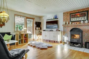 House with terrace & BBQ - Image 2