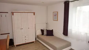 Mehrbettzimmer für 3 Personen (24 m²) in Burghaslach - Image 3