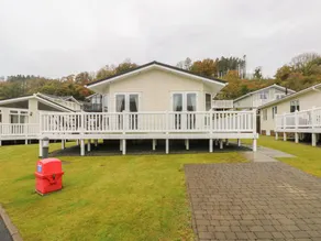 Family-friendly cottage with garden | Pet-friendly - Image 2