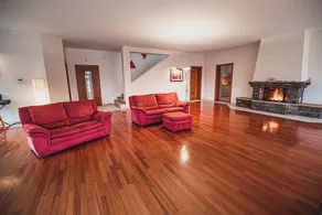 Beautifully Designed Villa In A Perfect Location - Image 2