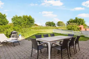 Spacious holiday home with sauna & garden | Pet-friendly - Image 3