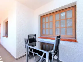 Apartment mit Pool - Image 3