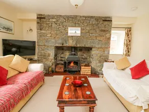 Cottage with garden - Image 4