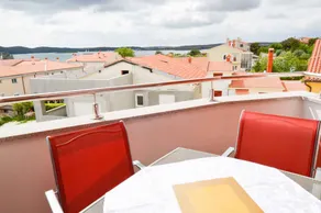 Pleasant flat with terrace & barbeque - Image 4