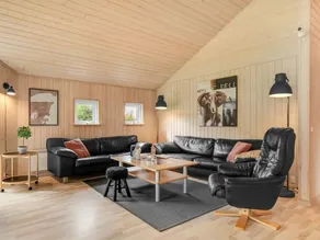 Family-friendly beautiful house with sauna, barbeque & terrace | Pet-friendly - Image 2