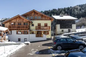 Atractivo apartamento apto para niños con jardín y barbacoa | Vistas al jardín - Image 2