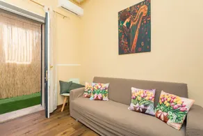 Wonderful holiday apartment with garden & terrace | Garden view - Image 2