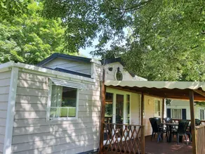 Mobile home with terrace & barbecue - Image 4