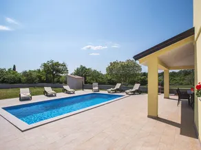 Ferienhaus mit Terrasse, Grill und privatem Pool - Image 4