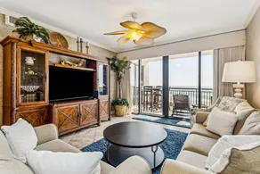 Merveilleux appartement en copropriété convivial et familial avec piscine | Vue plage | Plage à proximité - Image 2