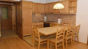 Holiday apartment with garden & barbeque | Mountain view - Image 4