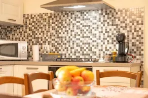 Holiday home with terrace, garden & BBQ - Image 5