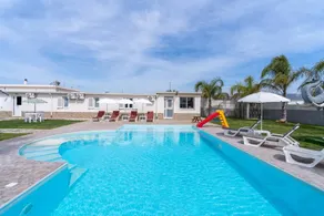 Grande villa avec piscine, barbecue et jardin | Vue jardin | Idéale pour le télétravail | Avec animaux bienvenus - Image 3