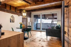 Flat with terrace | City view - Image 3