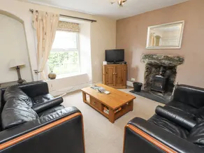 Cottage with garden - Image 5