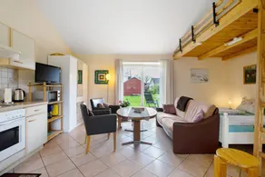 Apartment with BBQ, garden & terrace | Garden view - Image 3