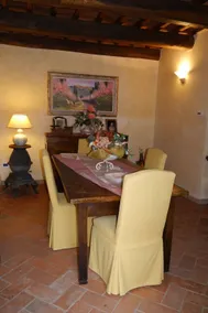 Fully equipped holiday home with garden, BBQ & private pool | Pets allowed - Image 5