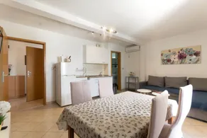 Flat with 1 room for 4 persons - Image 4