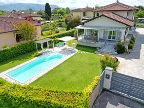 Villa conviviale et familiale avec barbecue, terrasse et piscine | Vue panoramique | Avec animaux bienvenus - Image 2