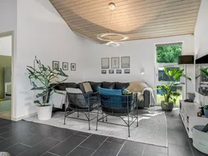 Ferienhaus mit Terrasse, privatem Pool und Sauna - Image 3
