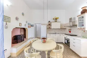 Agréable maison avec jardin, barbecue et piscine | Vue jardin | Avec animaux autorisés - Image 4