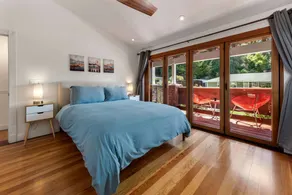 Delightful Cozy Cabin with Hot-Tub and Ideal for Small Groups in Monte Rio, California - Image 4