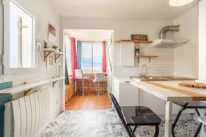 Holiday apartment with terrace | Sea view - Image 2
