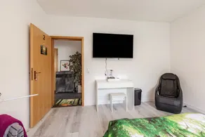 Charmant appartement avec internet haut débit, barbecue et jardin | Vue jardin | Idéal pour le télétravail - Image 3