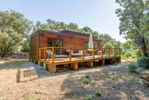 House with garden, BBQ & hot tub | Garden view - Image 2