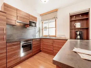Family-friendly holiday apartment with terrace - Image 3