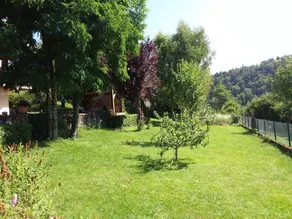 Chalet „Jura“ mit privatem Garten, Balkon und WLAN - Image 4