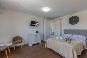 Fully equipped beautiful holiday apartment | Close to the beach | Pets are welcome - Image 4