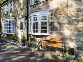 Cottage entièrement équipé avec terrasse | Avec animaux acceptés - Image 3