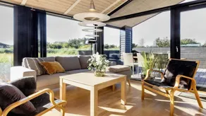 Holiday home with sauna & hot tub - Image 3
